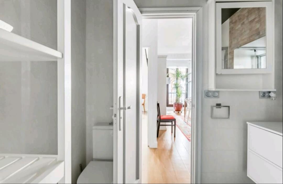Piso En El Corazon De San Sebastian With Ac License Ess00262 Apartman Kültér fotó